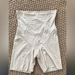 Maidenform Plus Size Women's Cream Shapewear Shorts